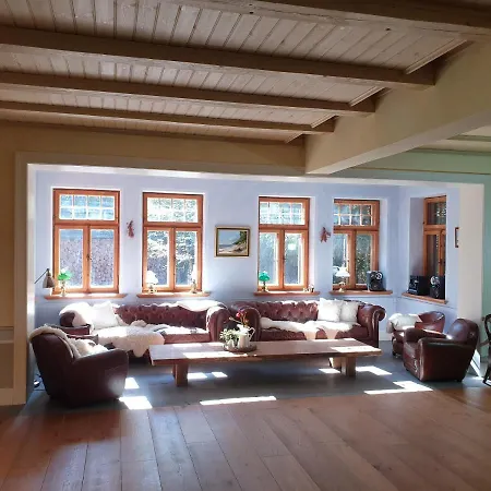 Casa de Férias Am Wasserturm Fuer 6 Erwachsene Und 9 Graal-Mueritz